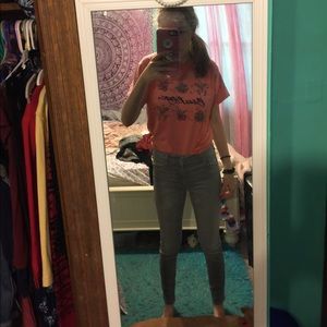 Gray Old Navy skinny jeans